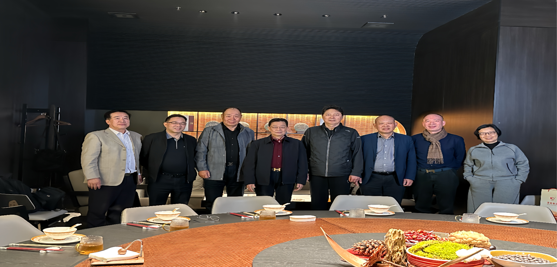 国内知名电气专家团队到访深缆集团 